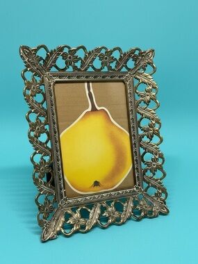 Vintage Brass Filigree Picture Frame | Ornate Floral Cutout Photo Frame 4.5x6.5